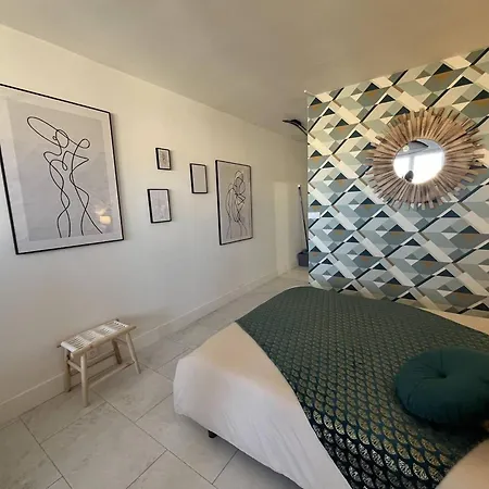 Studio Renove Avec Parking Et Climatisation Pour 2 Personnes - Fr-1-749-71 Daire