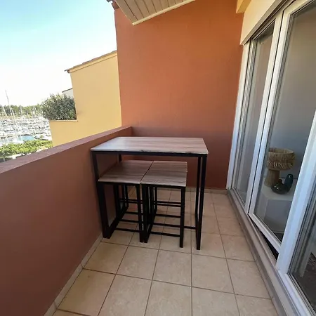 Studio Renove Avec Parking Et Climatisation Pour 2 Personnes - Fr-1-749-71 Daire